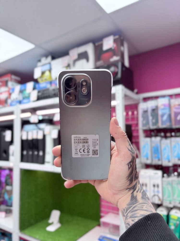 Мобильный телефон Infinix smart 9 4 128