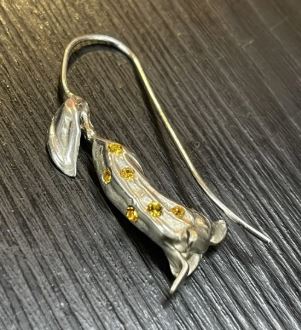 серьга подвеска MARNI calla lily arabesque