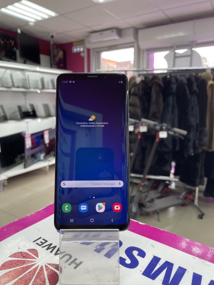 Смартфон Samsung S9+ 4/64gb