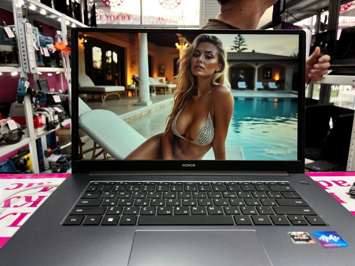 Ноутбук Honor magicbook 15  AMD RYZEN 5 5500U\16\512 SSD\GRAPHICS