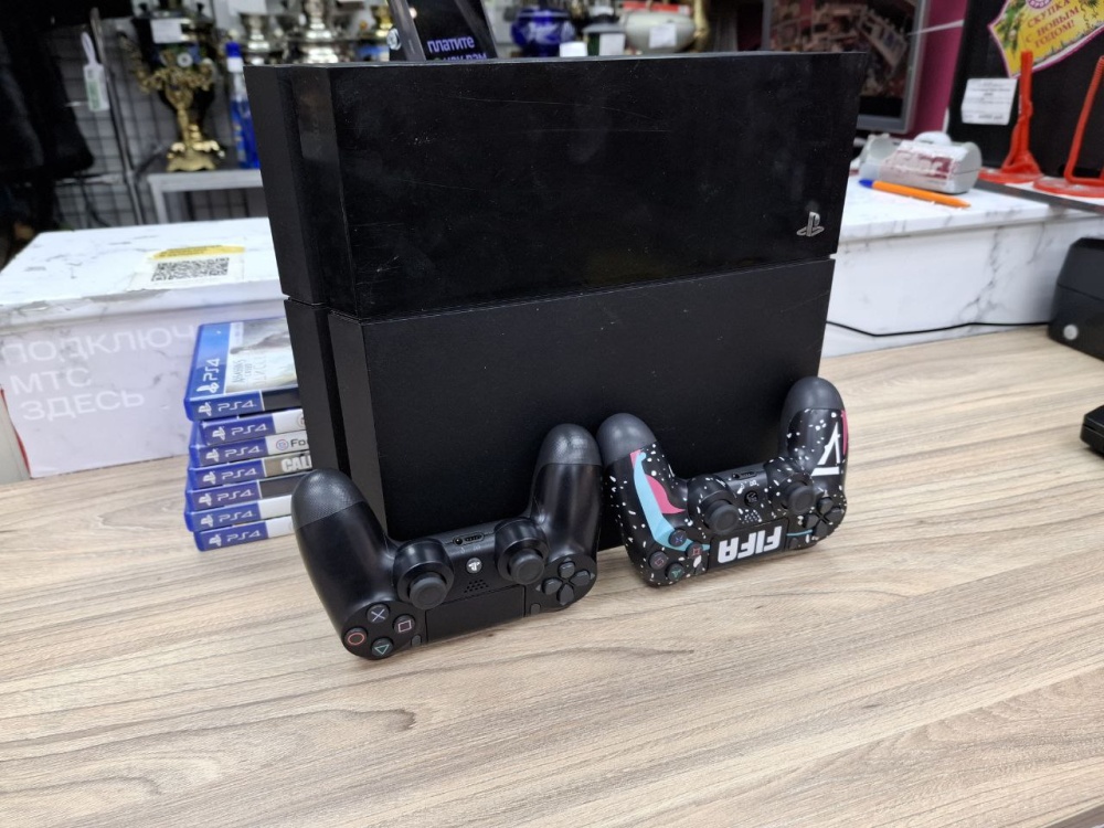 Игровая приставка Sony PlayStation 4 fat