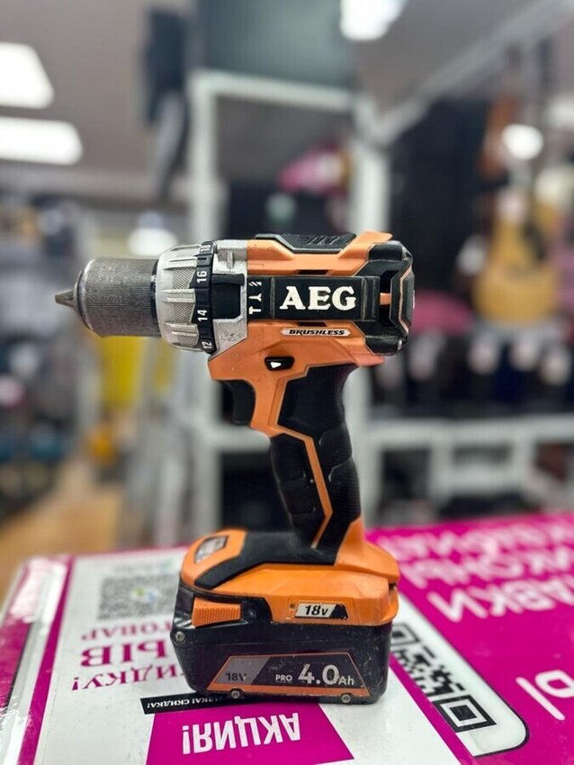 Шуруповерт AEG BSB18C2BL 2АКБ