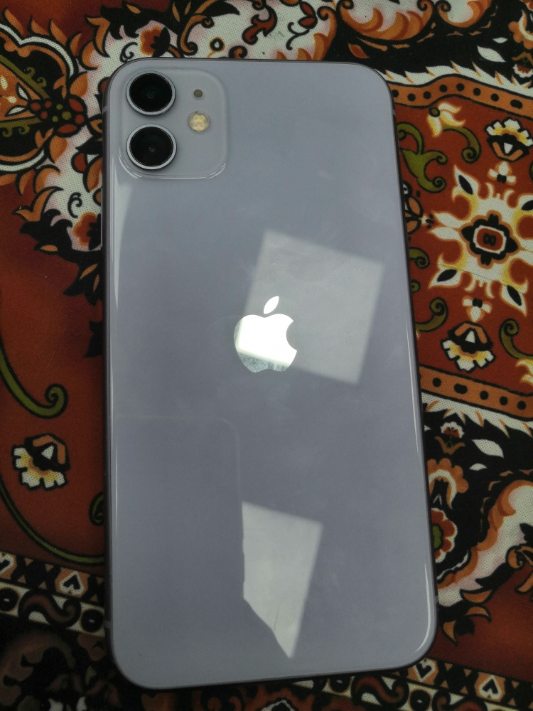 Смартфон iPhone 11 128 Gb