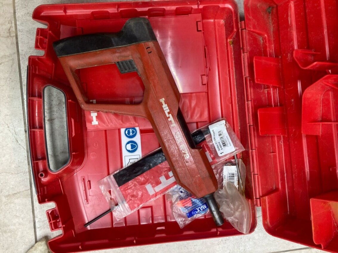 Монтажный пистолет HILTI DX E72