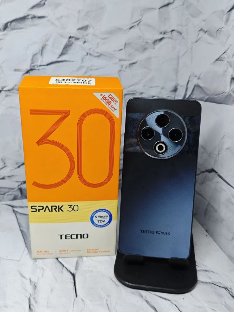 Мобильный телефон Tecno Spark 30 8/128