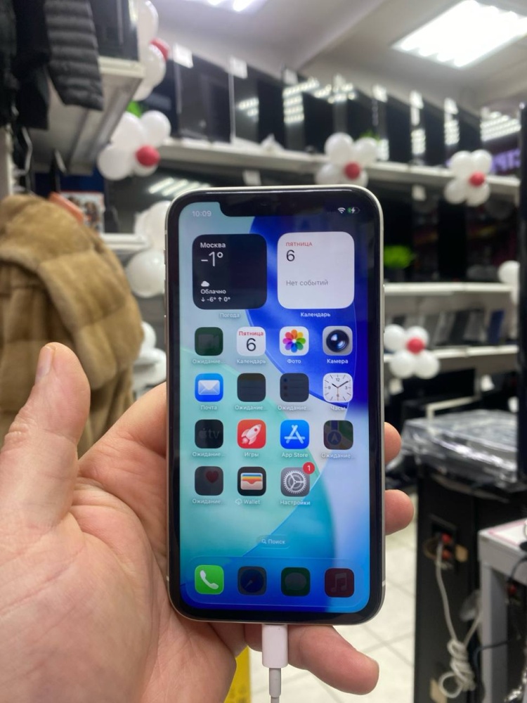 Смартфон iPhone 11 64Gb