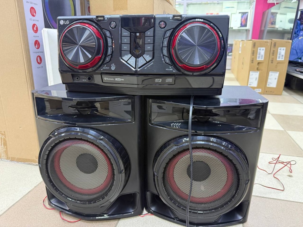 Музыкальный центр LG CJ-44