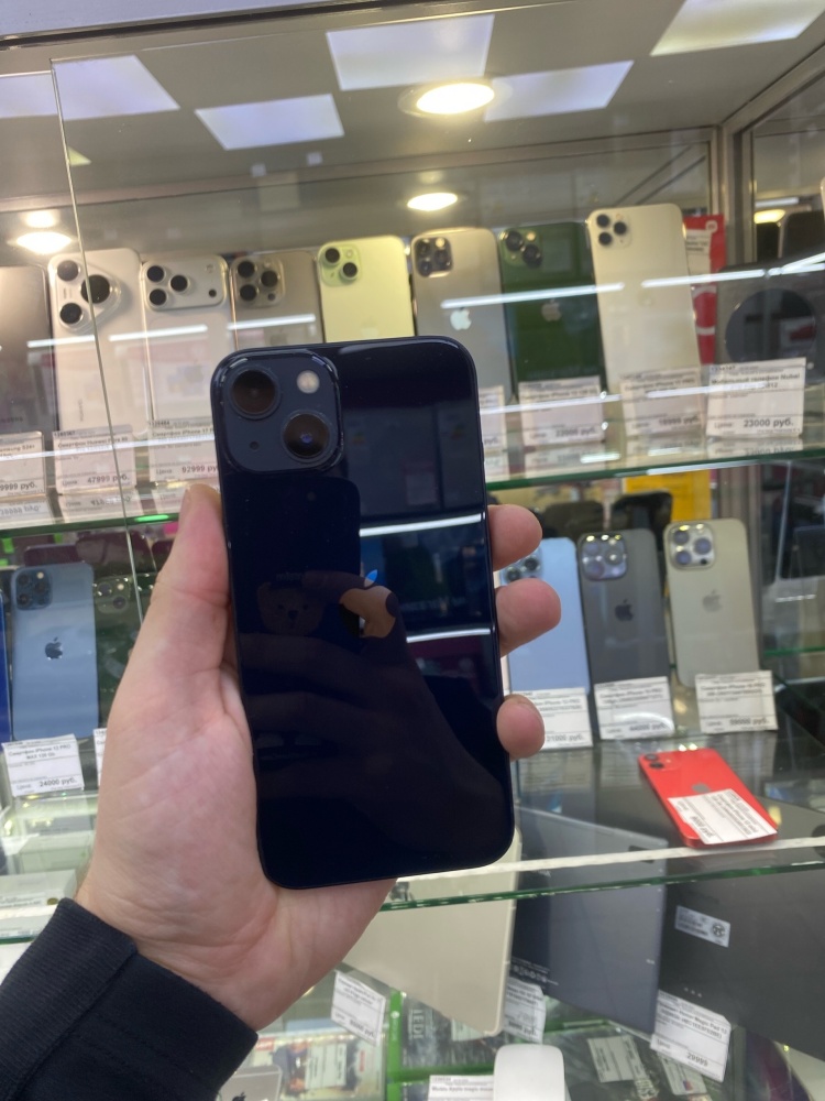 Смартфон iPhone 13 128 Gb