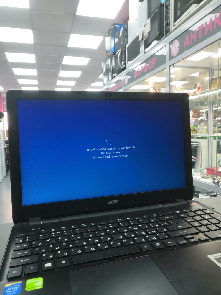 Ноутбук Acer E15